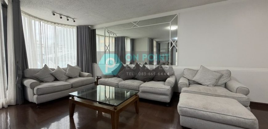3 Bedrooms 2 Bathrooms for Rent in Lang Suan (B2911)