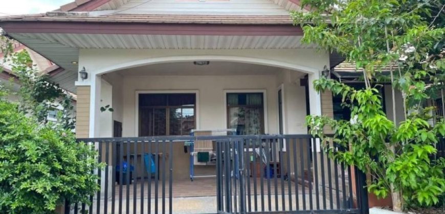 ขาย บ้านสวนจินดารมย์ 3 ปลวกแดง เนื้อที่ 56 ตรว. ปลวกแดง-หนองใหญ่ ใกล้กับ เมกาโฮมปลวกแดง ตำบลปลวกแดง อำเภอปลวกแดง จังหวัดระยอง