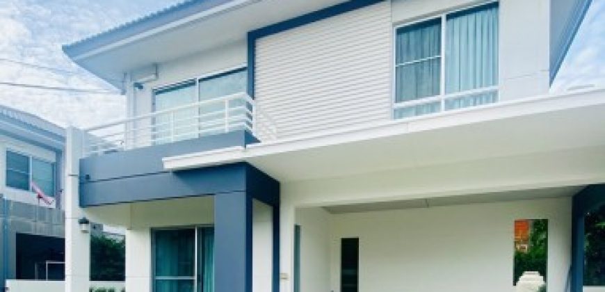 BH4397 ให้เช่าบ้านเดี่ยว 2 ชั้น สีวลีบางนา บ้านรีโนเวทใหม่ ติดถนนใหญ่บางนา
